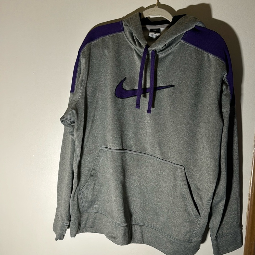 Nike Therma Fit | Gray Sweater